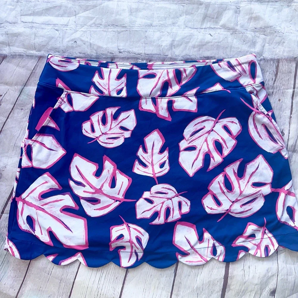 EUC Women’s Medium Lillie Green Montera Palm Skort